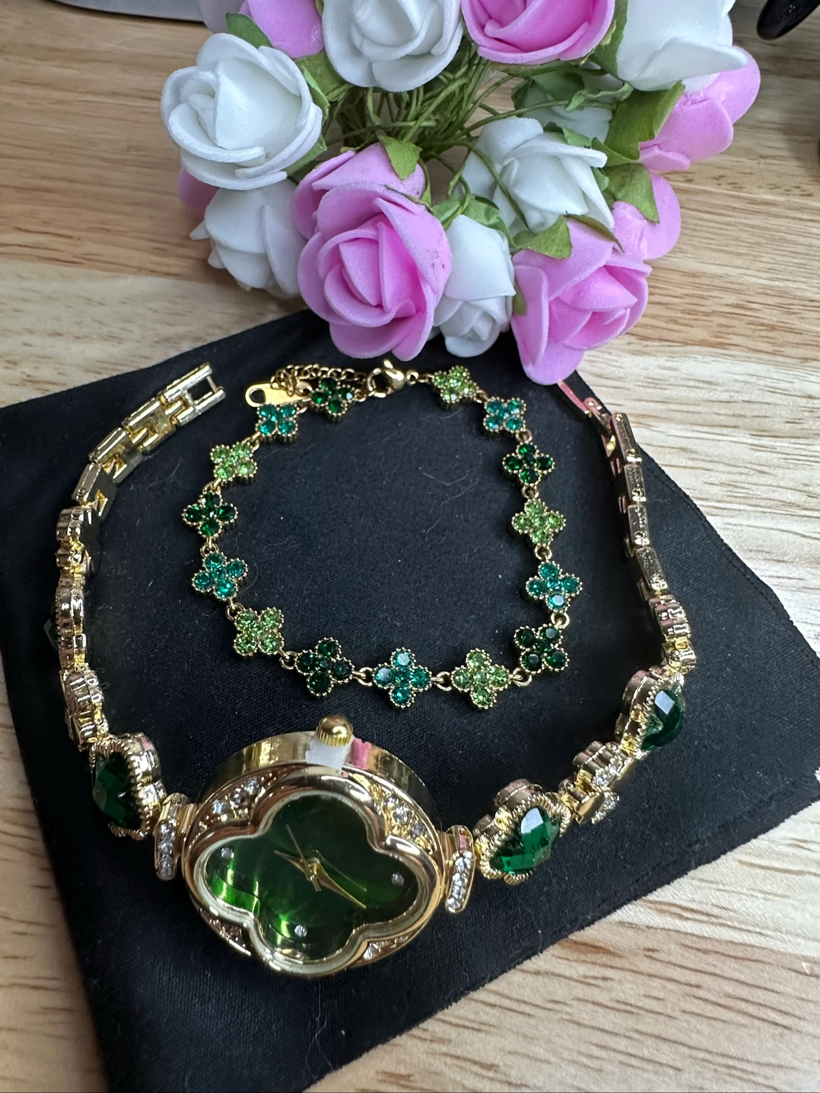Quartz Watch & Emerald Green Clover Bracelet Set - 18K Gold Plated & Stainless Steel – photo 3